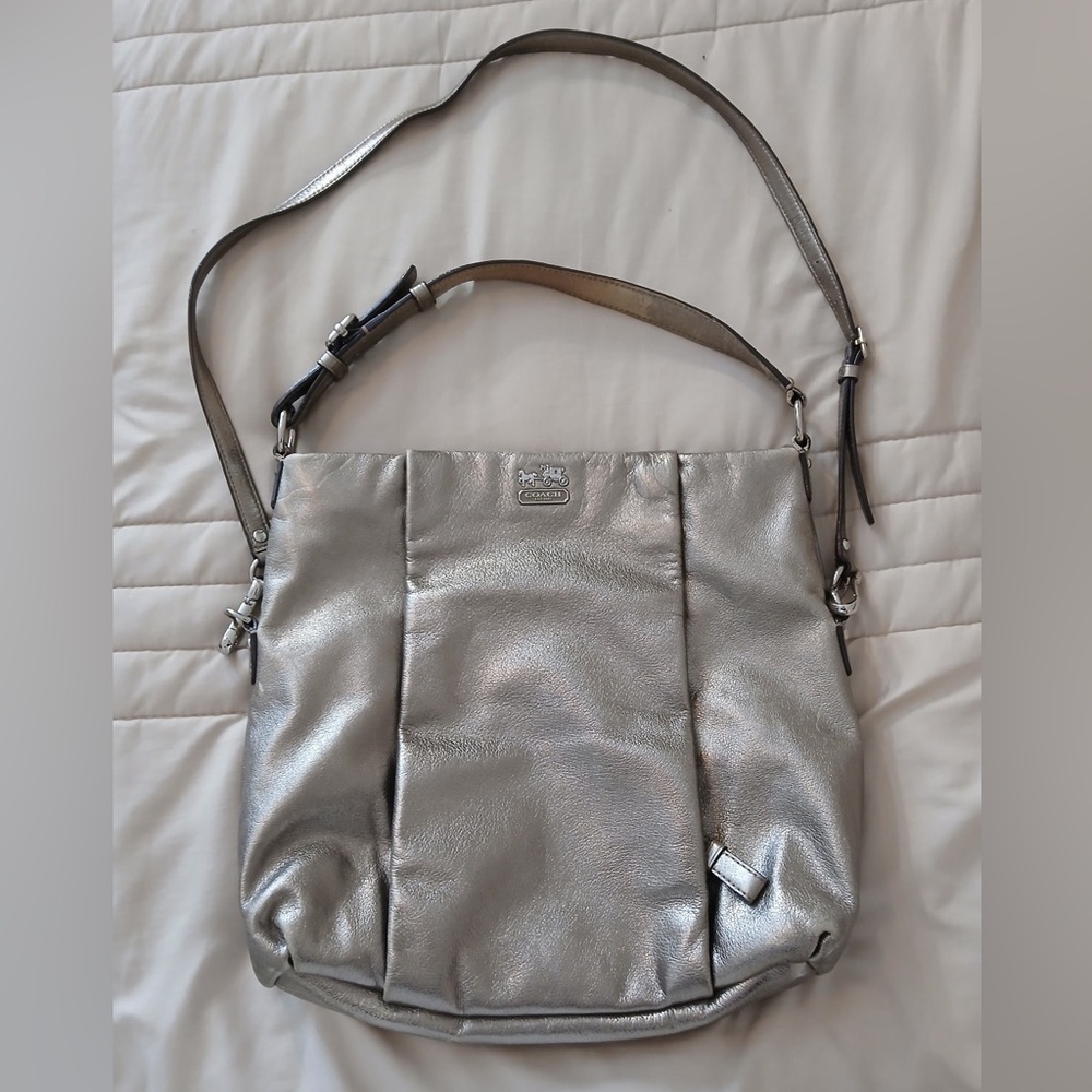 Coach Shimmering metallic Shoulder Bag - Picture 3 of 10